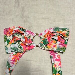 Kulani Strapless Bandeau Bikini Top in Cabo Kiss